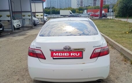 Toyota Camry, 2009 год, 855 000 рублей, 2 фотография