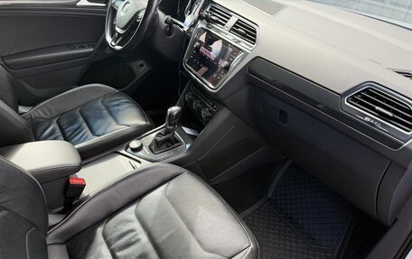 Volkswagen Tiguan II, 2019 год, 3 200 000 рублей, 7 фотография