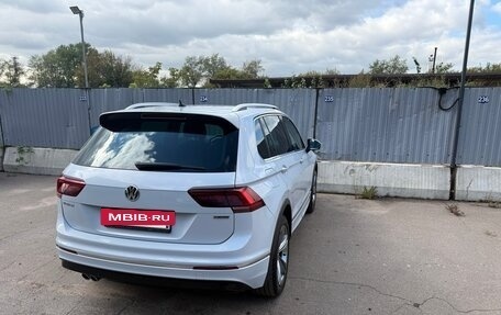 Volkswagen Tiguan II, 2019 год, 3 200 000 рублей, 5 фотография
