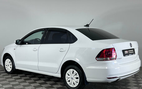 Volkswagen Polo VI (EU Market), 2018 год, 950 000 рублей, 4 фотография