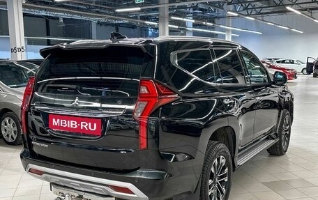 Mitsubishi Montero Sport, 2022 год, 3 659 000 рублей, 4 фотография