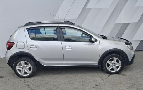 Renault Sandero II рестайлинг, 2019 год, 1 050 000 рублей, 7 фотография
