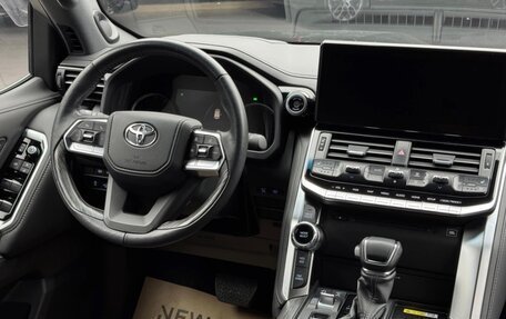 Toyota Land Cruiser, 2024 год, 12 000 077 рублей, 7 фотография