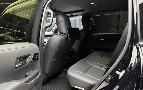 Toyota Land Cruiser, 2024 год, 12 000 077 рублей, 9 фотография
