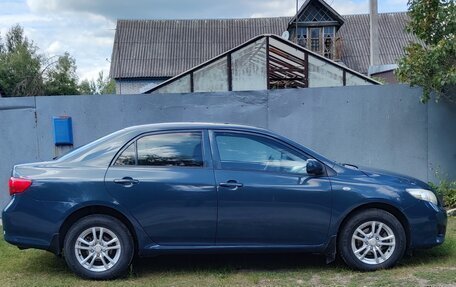 Toyota Corolla, 2008 год, 750 000 рублей, 3 фотография