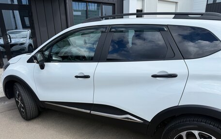 Renault Kaptur I рестайлинг, 2017 год, 1 300 000 рублей, 5 фотография