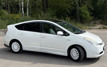 Toyota Prius, 2007 год, 550 000 рублей, 2 фотография
