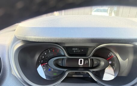 Renault Kaptur I рестайлинг, 2017 год, 1 300 000 рублей, 18 фотография
