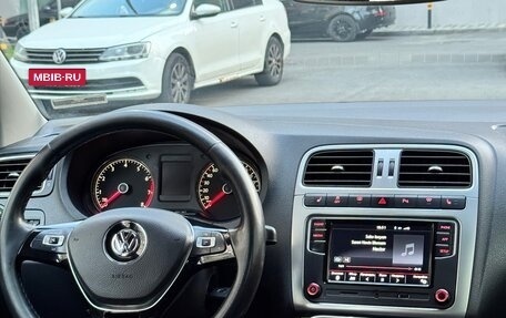 Volkswagen Polo VI (EU Market), 2017 год, 9 фотография