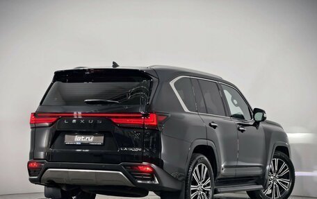 Lexus LX, 2025 год, 15 000 000 рублей, 4 фотография
