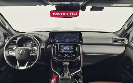Lexus LX, 2025 год, 15 000 000 рублей, 13 фотография