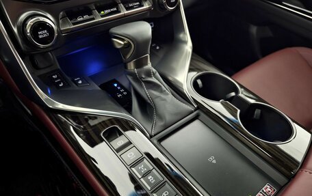 Lexus LX, 2025 год, 15 000 000 рублей, 19 фотография