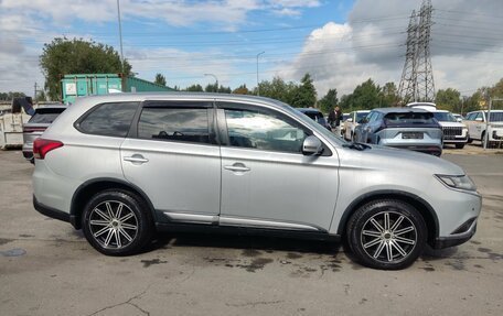 Mitsubishi Outlander III рестайлинг 3, 2019 год, 1 399 000 рублей, 4 фотография