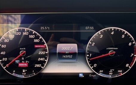 Mercedes-Benz E-Класс, 2017 год, 2 850 000 рублей, 32 фотография