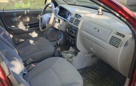 KIA Rio II, 2004 год, 215 000 рублей, 16 фотография