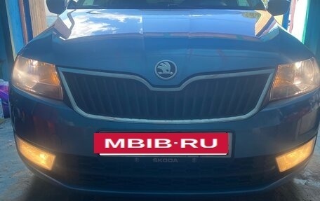 Skoda Rapid I, 2015 год, 690 000 рублей, 9 фотография