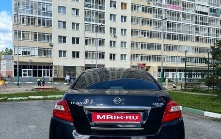 Nissan Teana, 2010 год, 920 000 рублей, 11 фотография