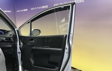 Honda Freed I, 2012 год, 850 000 рублей, 24 фотография