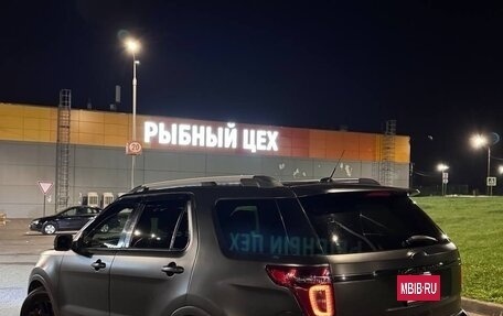 Ford Explorer VI, 2012 год, 1 800 000 рублей, 5 фотография