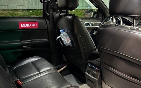 Ford Explorer VI, 2012 год, 1 800 000 рублей, 12 фотография