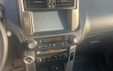 Toyota Land Cruiser Prado 150 рестайлинг 2, 2012 год, 3 500 000 рублей, 6 фотография