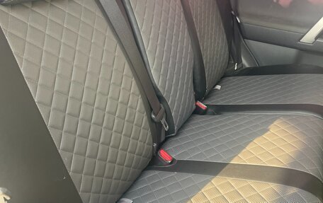 Toyota Land Cruiser Prado 150 рестайлинг 2, 2012 год, 3 500 000 рублей, 11 фотография