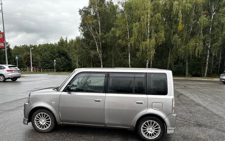 Toyota bB I рестайлинг, 2002 год, 350 000 рублей, 10 фотография