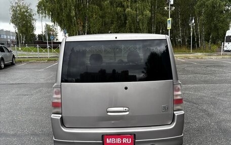 Toyota bB I рестайлинг, 2002 год, 350 000 рублей, 7 фотография