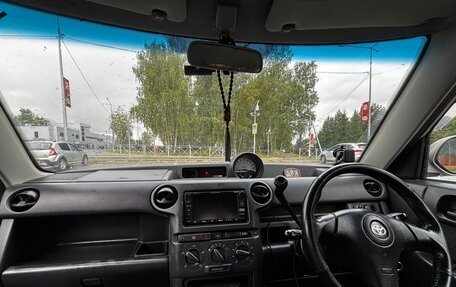 Toyota bB I рестайлинг, 2002 год, 350 000 рублей, 17 фотография