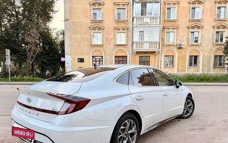 Hyundai Sonata VIII, 2021 год, 2 630 000 рублей, 4 фотография