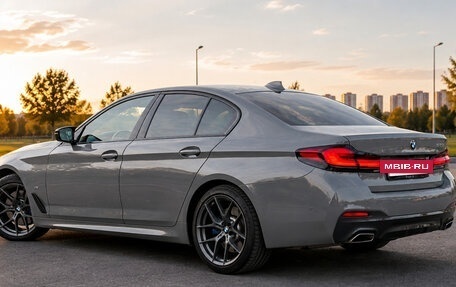 BMW 5 серия, 2021 год, 5 670 000 рублей, 3 фотография
