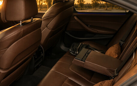BMW 5 серия, 2021 год, 5 670 000 рублей, 10 фотография