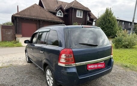 Opel Zafira B, 2011 год, 740 000 рублей, 6 фотография