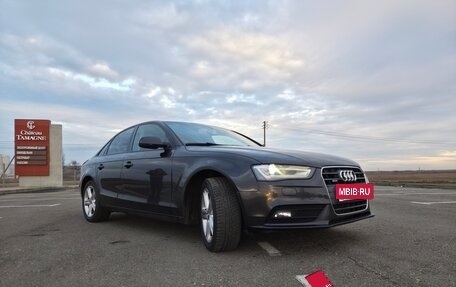 Audi A4, 2015 год, 2 000 000 рублей, 6 фотография