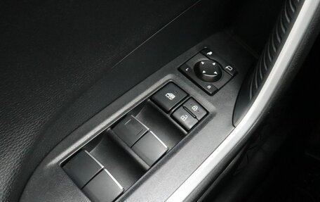 Toyota RAV4, 2020 год, 3 749 000 рублей, 17 фотография