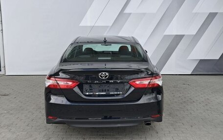 Toyota Camry, 2021 год, 2 960 000 рублей, 3 фотография