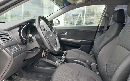 KIA Rio III рестайлинг, 2017 год, 1 206 000 рублей, 20 фотография