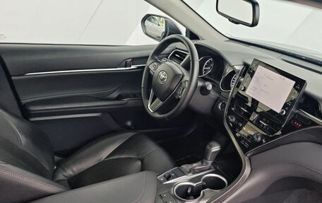 Toyota Camry, 2021 год, 2 960 000 рублей, 13 фотография
