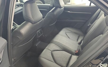 Toyota Camry, 2021 год, 2 960 000 рублей, 11 фотография