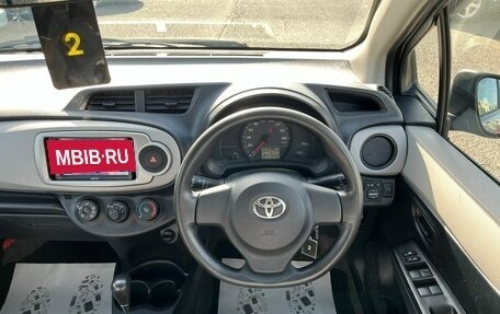 Toyota Vitz, 2011 год, 649 999 рублей, 19 фотография