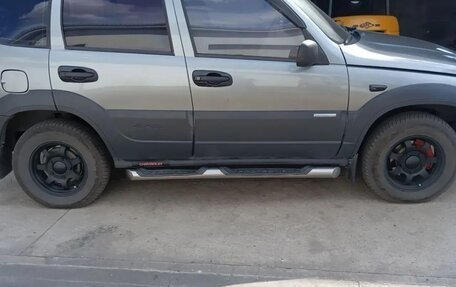 Chevrolet Niva I рестайлинг, 2009 год, 460 000 рублей, 8 фотография