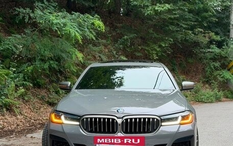 BMW 5 серия, 2021 год, 2 550 000 рублей, 12 фотография