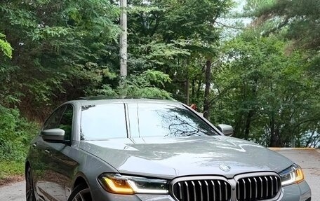 BMW 5 серия, 2021 год, 2 550 000 рублей, 13 фотография