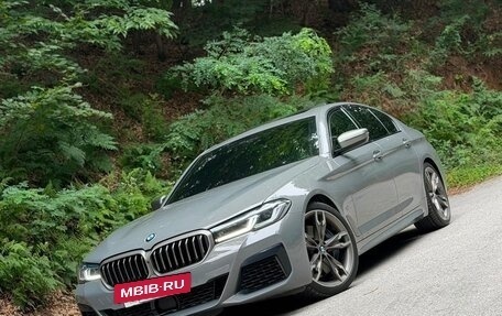 BMW 5 серия, 2021 год, 2 550 000 рублей, 10 фотография