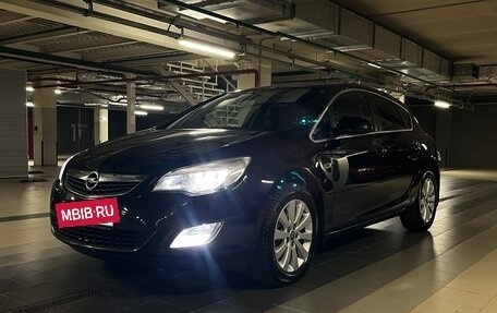 Opel Astra J, 2011 год, 780 000 рублей, 18 фотография