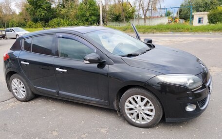 Renault Megane III, 2012 год, 800 000 рублей, 2 фотография