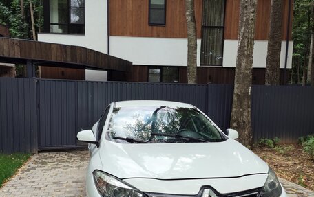 Renault Fluence I, 2014 год, 540 000 рублей, 2 фотография