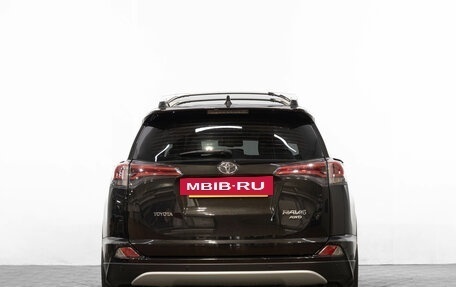 Toyota RAV4, 2016 год, 2 499 000 рублей, 6 фотография