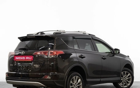 Toyota RAV4, 2016 год, 2 499 000 рублей, 5 фотография