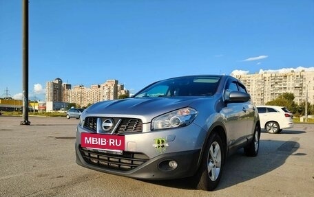Nissan Qashqai, 2011 год, 790 000 рублей, 2 фотография